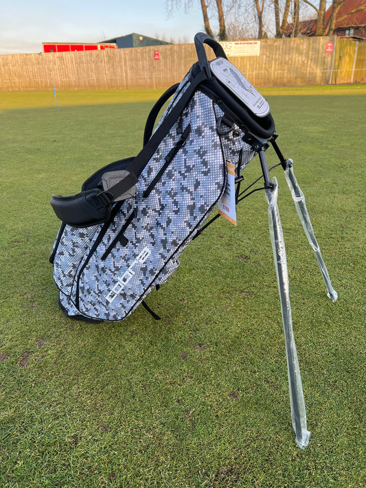 Cobra UltraLite Pro Stand Bag