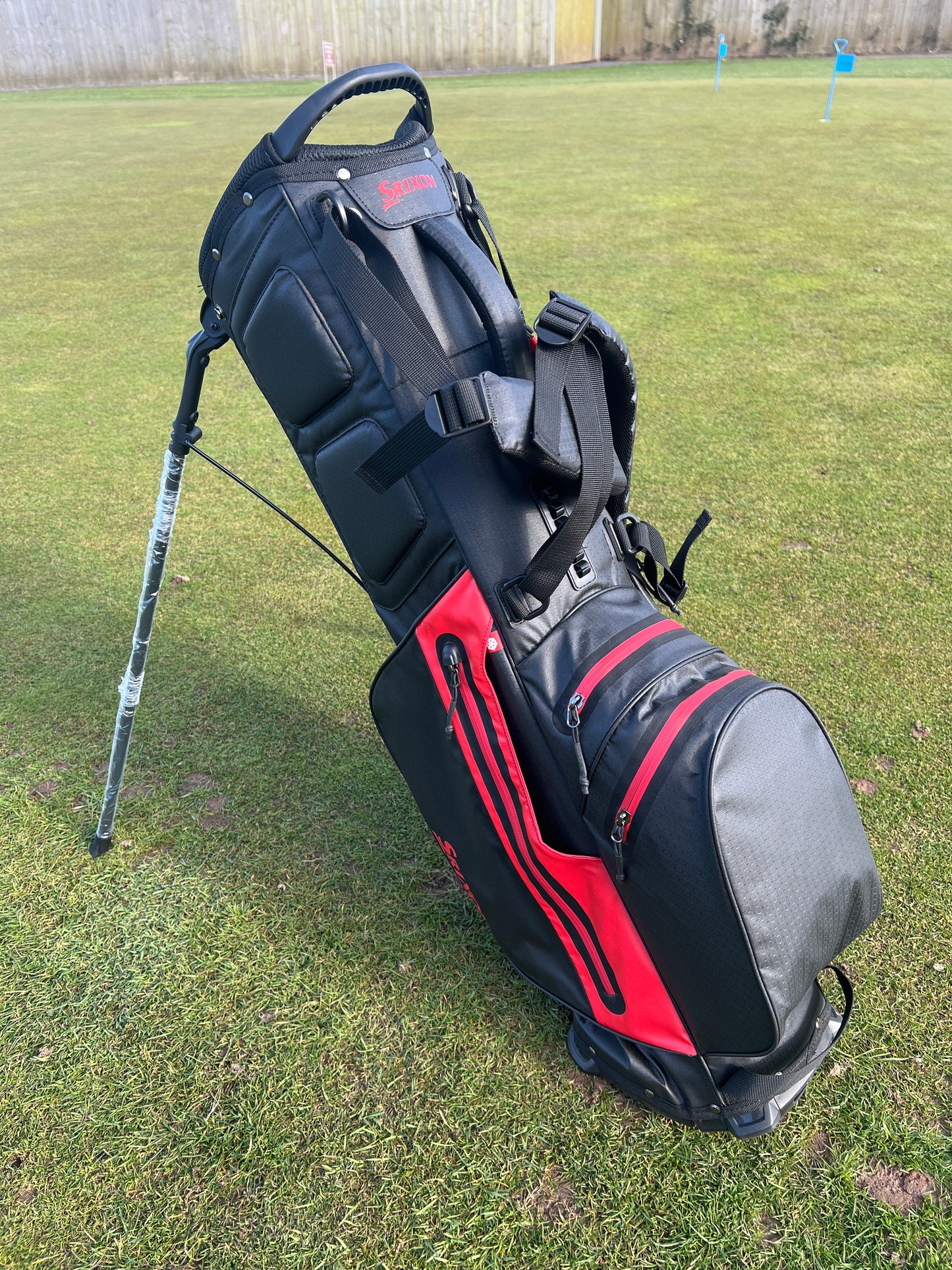 Srixon Weatherproof Stand Bag